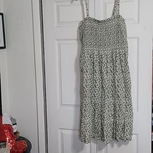 🌷Smocked midi Summer dress